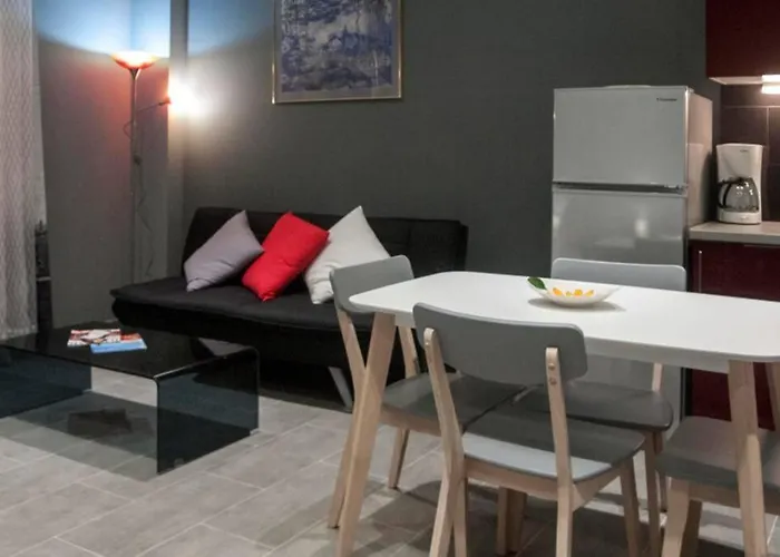 Ideally Situated Corfu Old Town דירה *