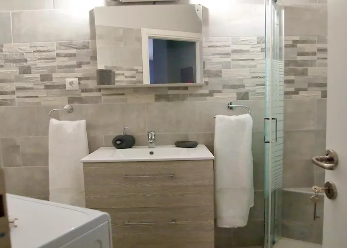 Ideally Situated Corfu Old Town