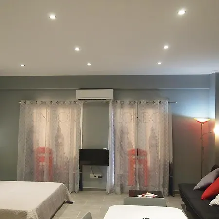 Ideally Situated Corfu Old Town *